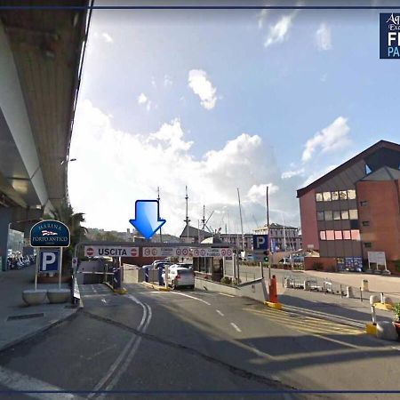 Ferienwohnung Aquarium Exclusive Loft - Private Parking Genua Exterior foto