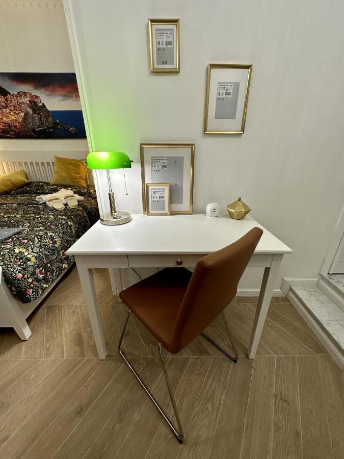 Ferienwohnung Aquarium Exclusive Loft - Private Parking Genua Exterior foto